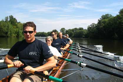 Ruderer der SG Stern Kassel und des Casseler Frauen-Rudervereins